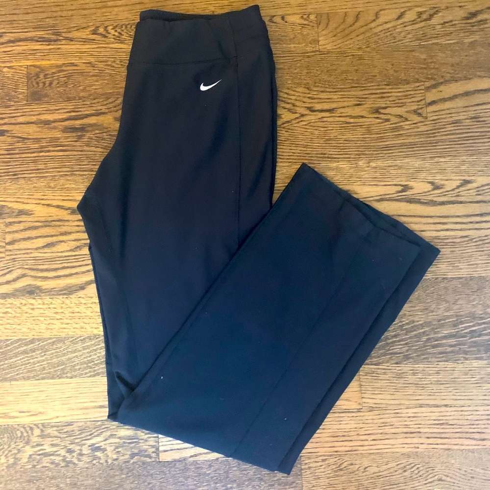 yoga pants